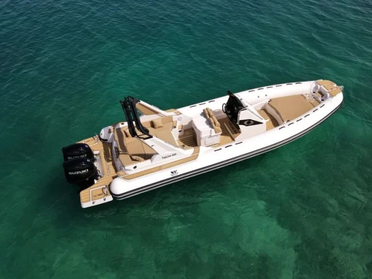 Tiger Topline 950 te huur van particulier of professional in Sainte-Maxime