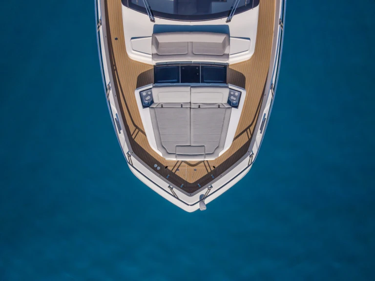 Bootverhuur Gaelon 560 fly in Saint-Raphaël via SamBoat