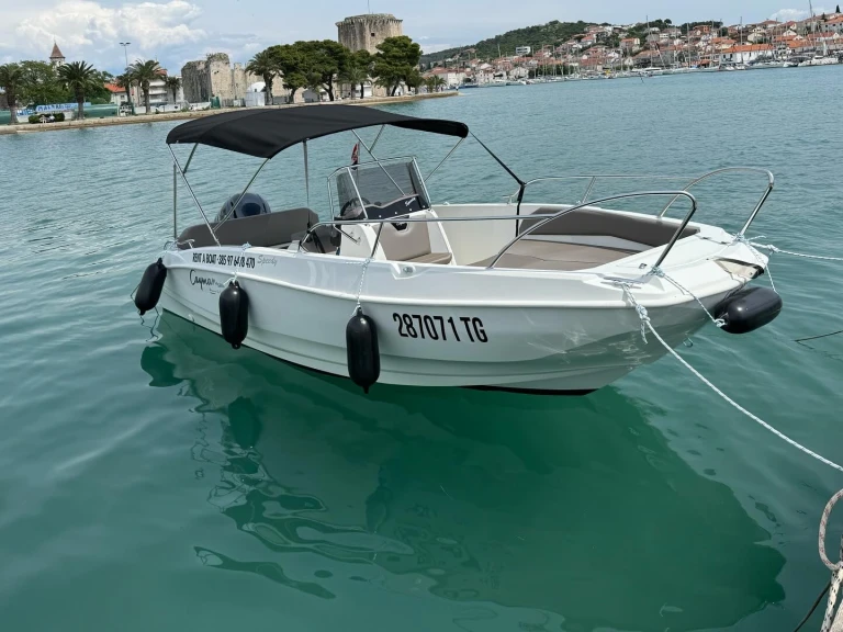 Jachthuur in Trogir - speedy Cayman 585 via SamBoat