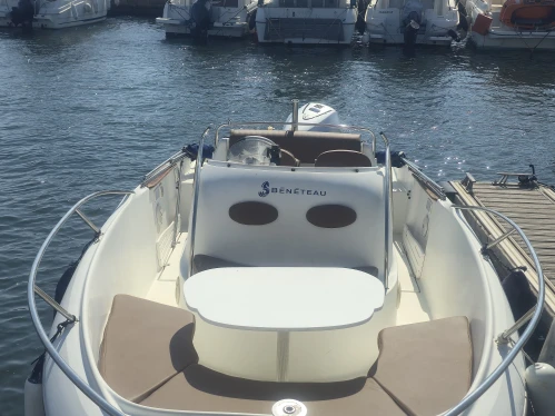 Verhuur Motorboot in Ayguade-Ceinturon - Bénéteau Flyer 650 Open