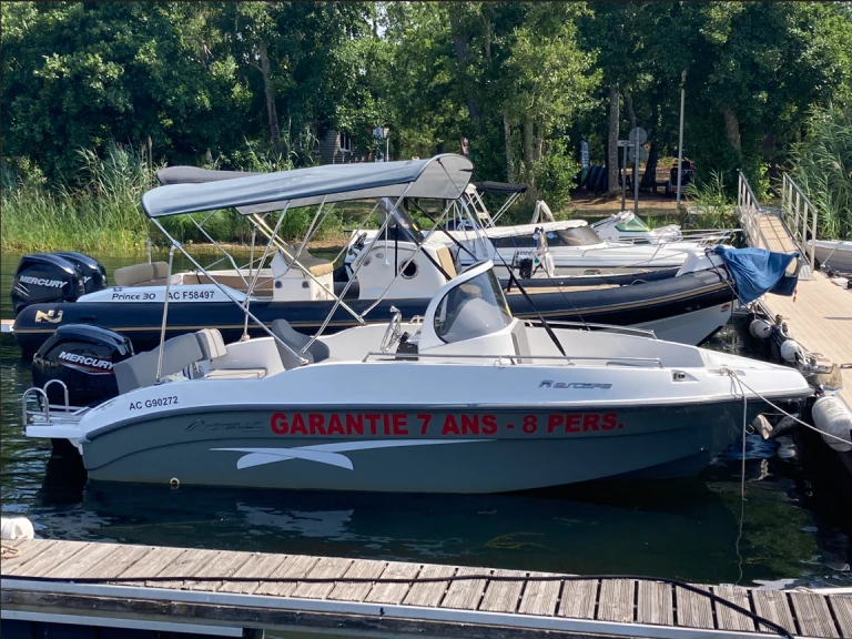 Huur Motorboot met of zonder schipper Nireus in Sanguinet