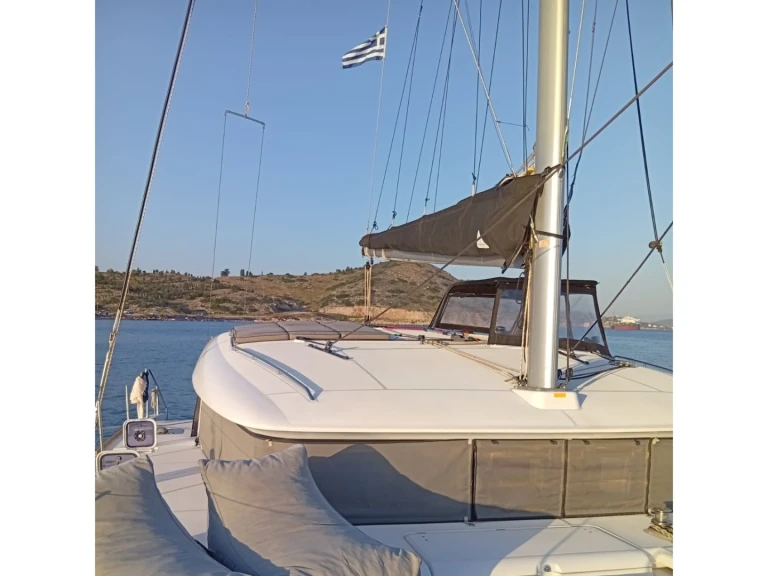 Bootverhuur Lagoon Lagoon 400 S2 in Álimos via SamBoat