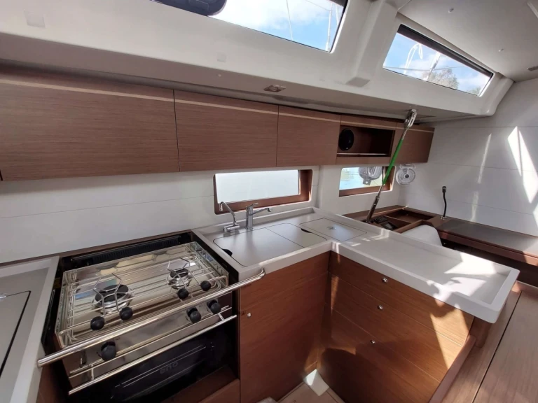 Verhuur Zeilboot in Lávrio - Bénéteau Oceanis 51.1