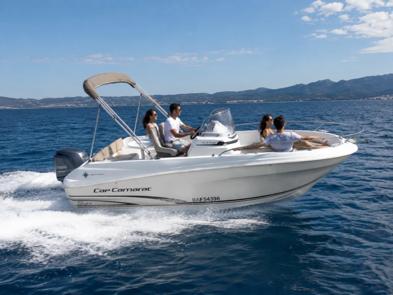 Huur Motorboot met of zonder schipper Jeanneau in Hendaye