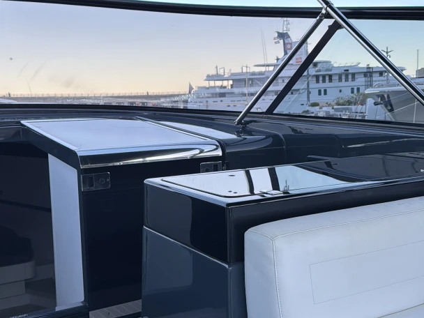 Motorboot te huur in Monaco-Ville voor de beste prijs