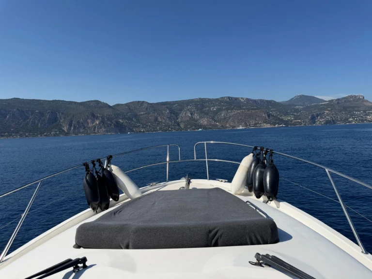 Verhuur Motorboot in Beaulieu-sur-Mer - Jeanneau Prestige 34 Open