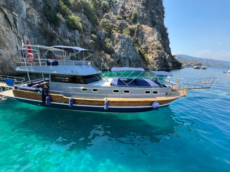 Huur Zeilboot met of zonder schipper Custom Made in Göcek