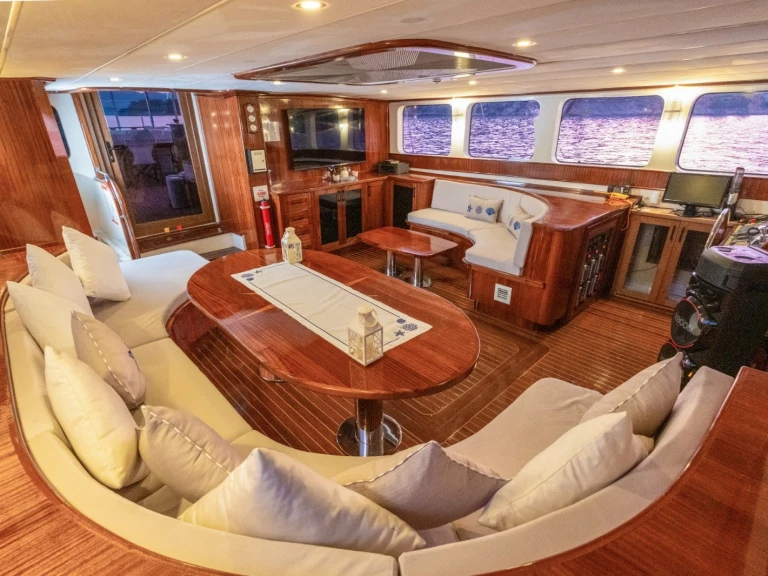 Zeilboot te huur in Göcek voor de beste prijs
