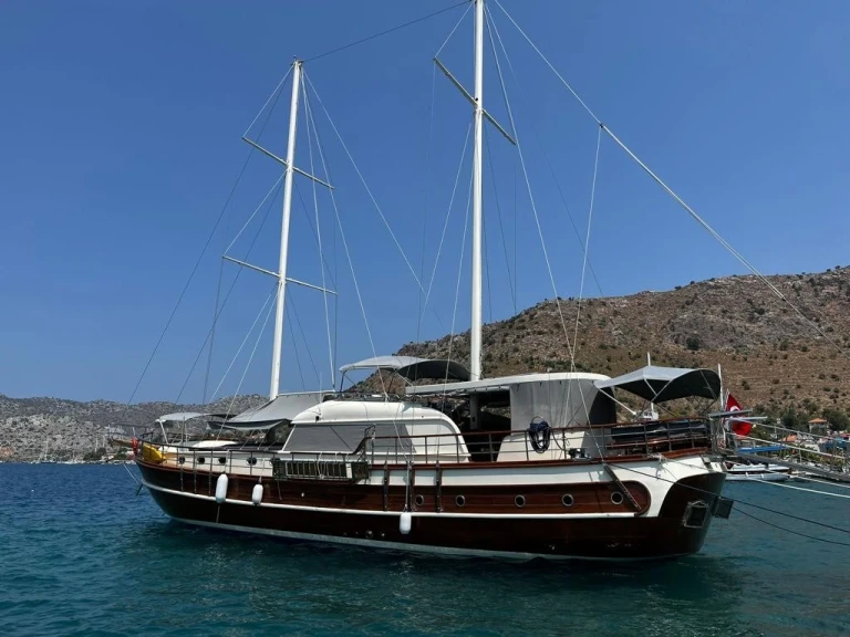 Huur Zeilboot met of zonder schipper Custom Made in Göcek