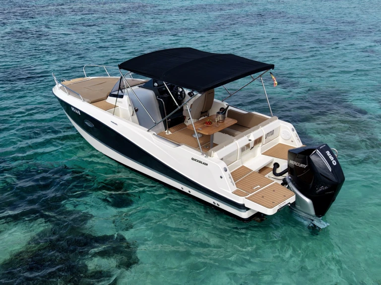 Motorboot te huur in Marina Ibiza voor de beste prijs