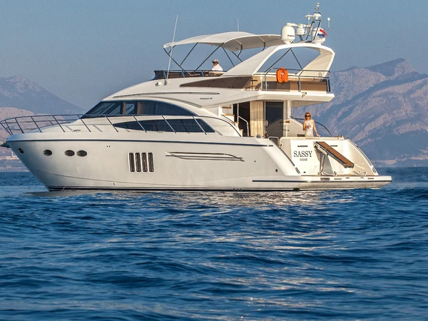 Jachthuur in Podstrana - Princess Princess 62 Fly via SamBoat