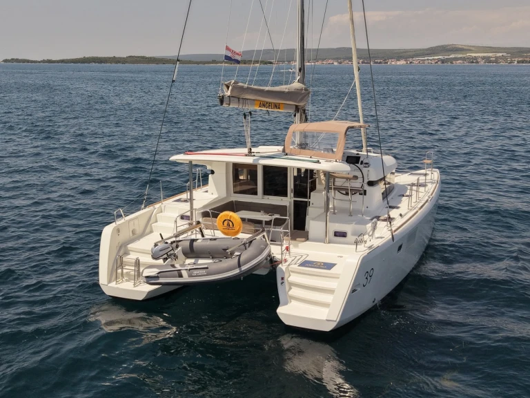 Jachthuur in Biograd na Moru - Lagoon Lagoon 39 via SamBoat
