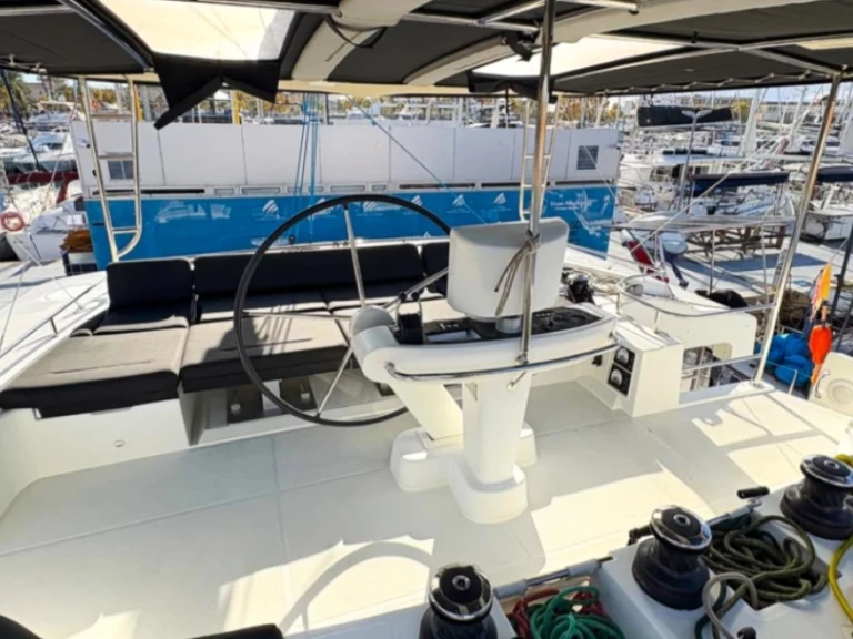 Catamaran te huur in Split voor de beste prijs