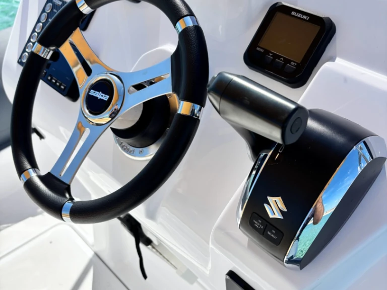 Huur Motorboot met of zonder schipper Zodiac-NZO 760 in Port d'Alcudia