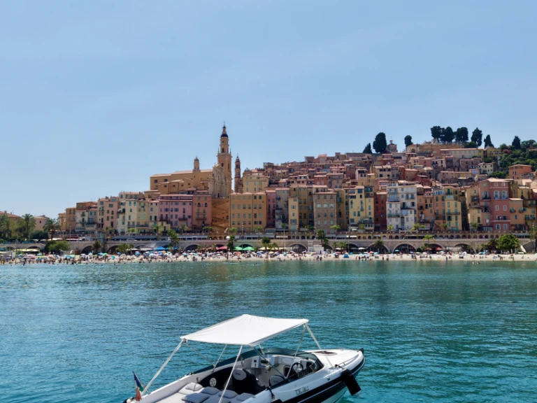 Tullio-Abbate Mito 23 te huur van particulier of professional in Menton