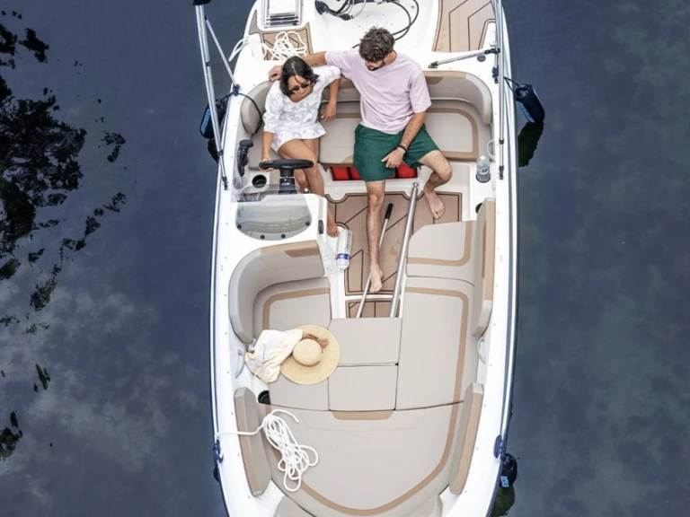 Motorboot te huur in Marseille voor de beste prijs