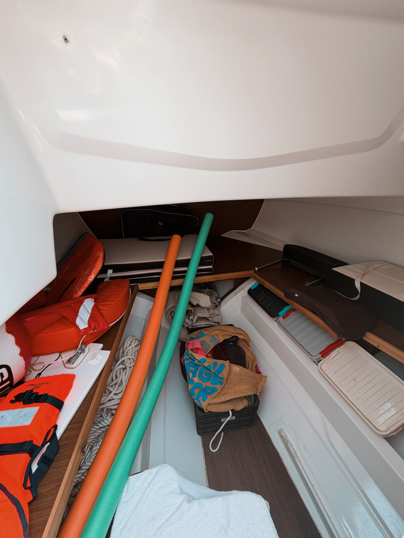 Bootverhuur Sainte-Maxime goedkoop Flyer 6.6 SUNdeck