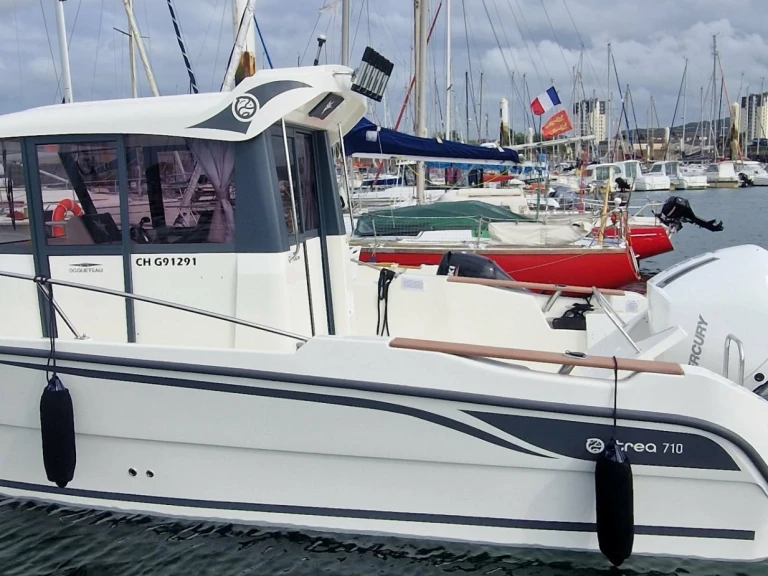 Jachthuur in Cherbourg-en-Cotentin - Ocqueteau Ostrea 700 via SamBoat