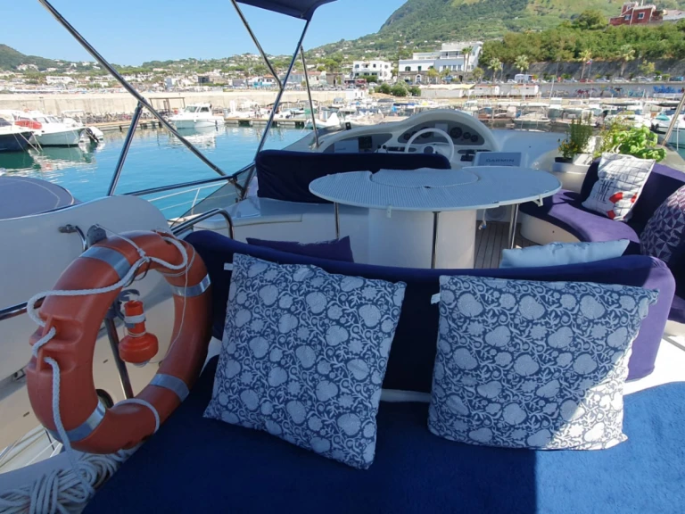 Azimut Azimut 46 Fly te huur van particulier of professional in La Maddalena