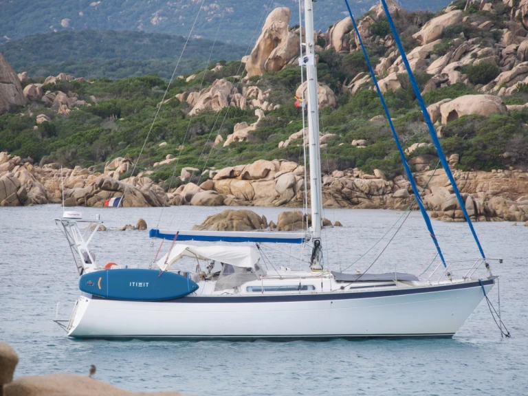 Verhuur Zeilboot Moody met vaarbewijs