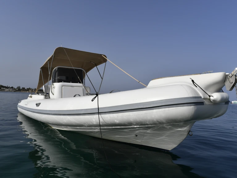 RIB te huur in Siracusa voor de beste prijs