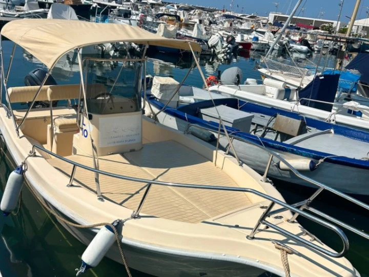 fratelli longo  Lady te huur van particulier of professional in Santa Maria di Leuca