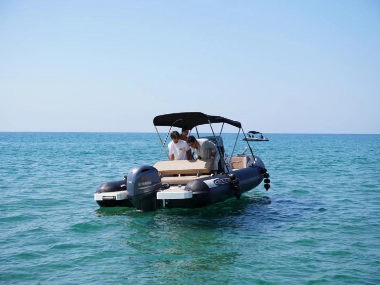 Verhuur RIB in Port de Sitges Aiguadolç - Maestrale Fun 650