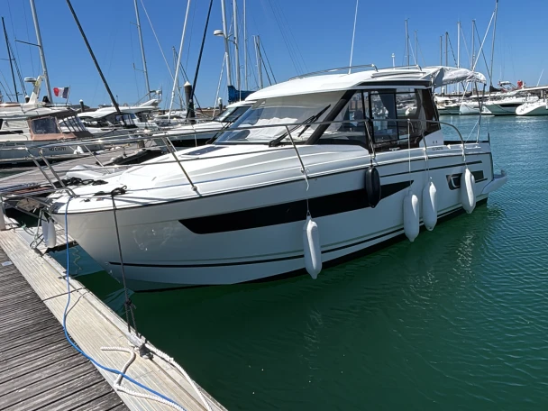 Jeanneau Merry Fisher 895 te huur van particulier of professional in Pornichet