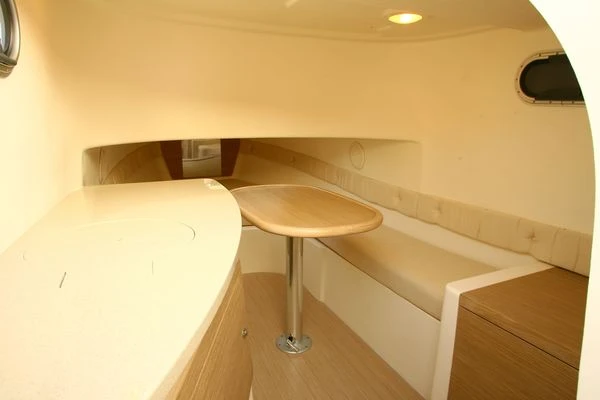 Jachthuur in Empuriabrava - Capelli Tempest 900 Cabine via SamBoat