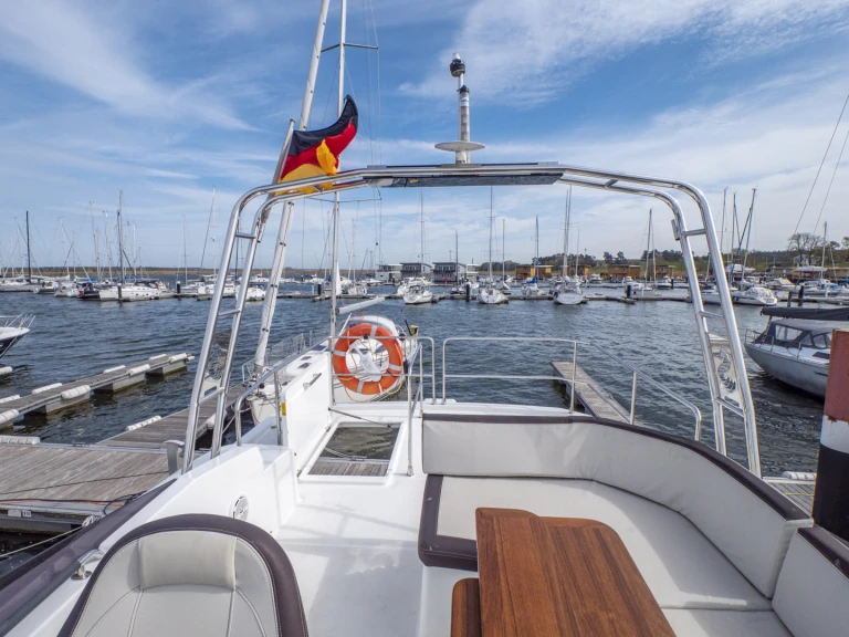 Bootverhuur Kröslin goedkoop Swift Trawler 35
