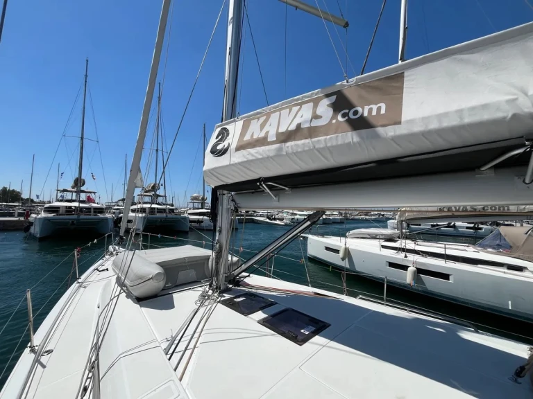 Zeilboot te huur in Álimos voor de beste prijs