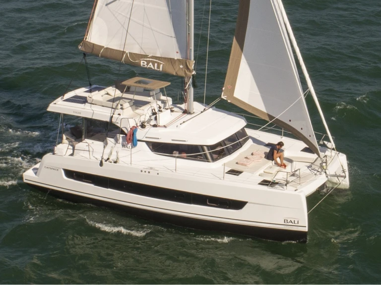 Bootverhuur Saint-Mandrier-sur-Mer goedkoop Bali Catspace Voile