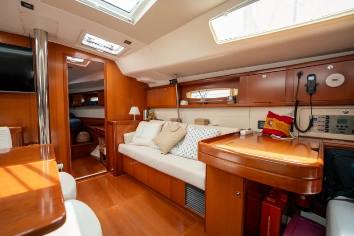 Zeilboot te huur in Combarro voor de beste prijs