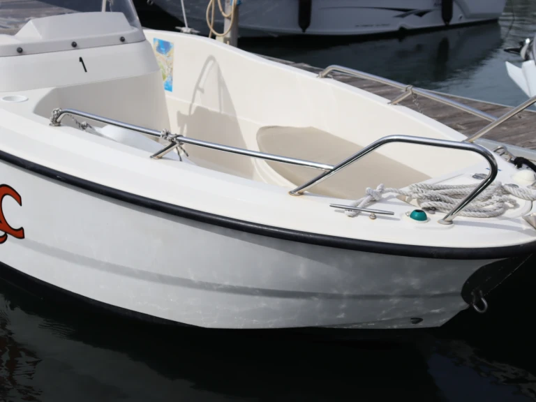 Motorboot te huur in Port de Sète voor de beste prijs