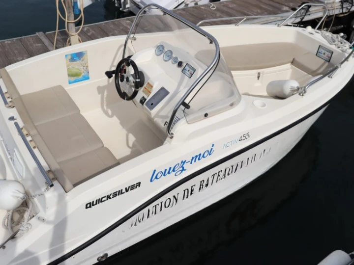Bootverhuur Port de Sète goedkoop Activ 455 Open