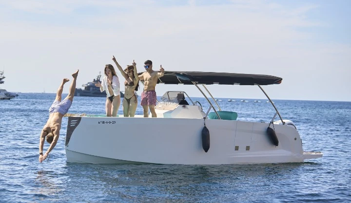 Huur Motorboot met of zonder schipper X-Yachts in Sant Antoni de Portmany