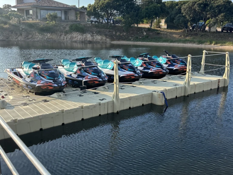 Verhuur Jet Ski Sea-Doo met vaarbewijs