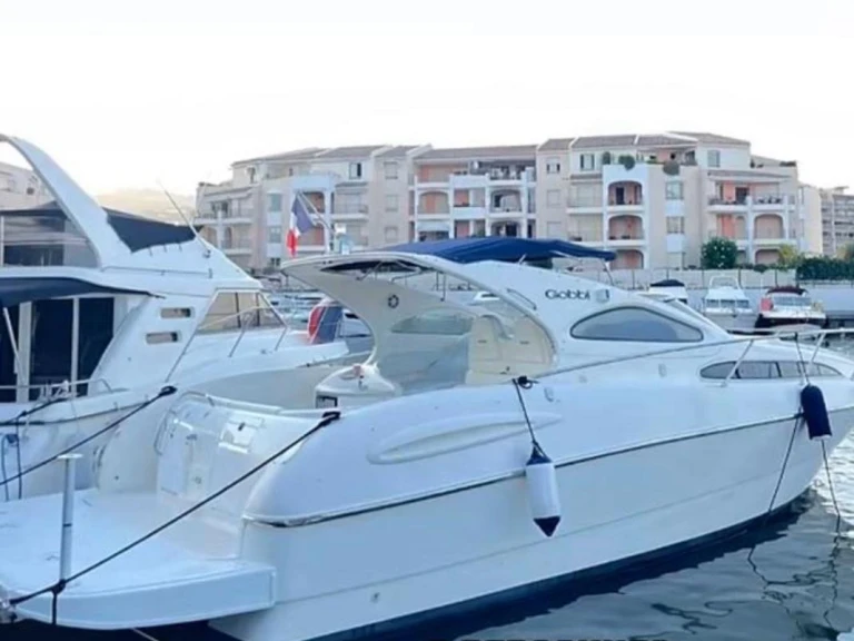 Motorboot te huur in Mandelieu-la-Napoule voor de beste prijs