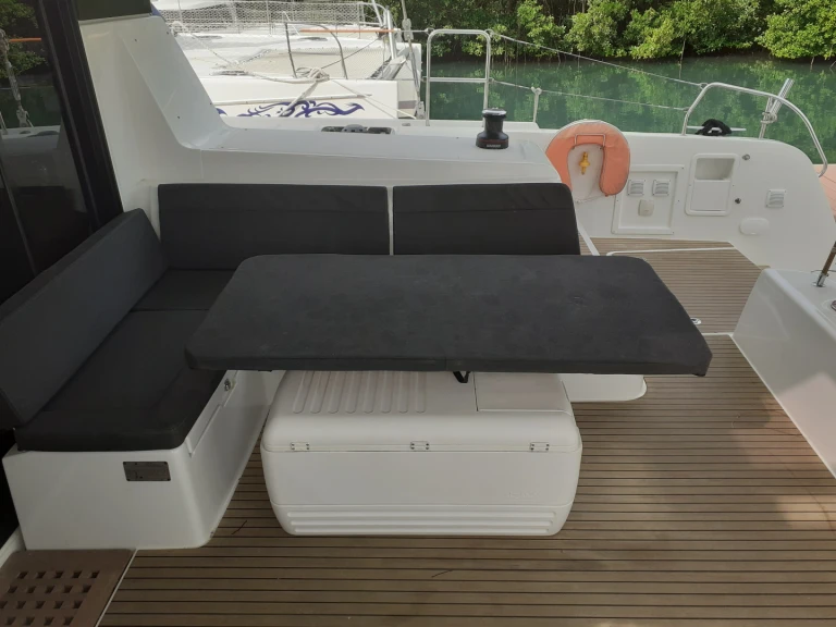 Lagoon Lagoon 42 te huur van particulier of professional in Saint Vincent (Island)