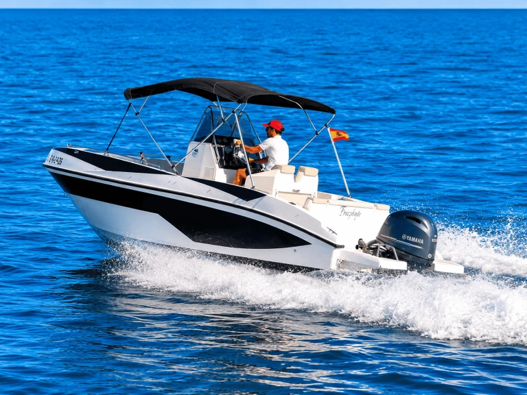 Huur een Nireus 620 CL in Marbella