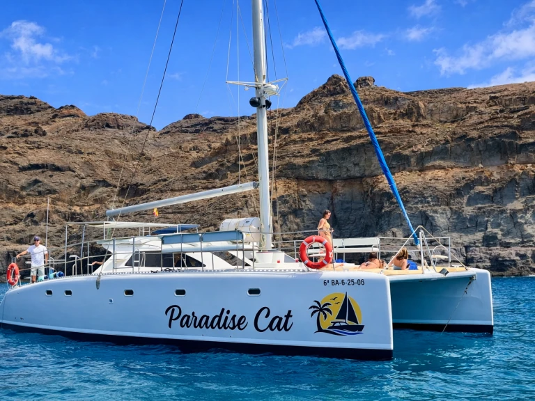 Catamaran te huur in Pasito Blanco voor de beste prijs