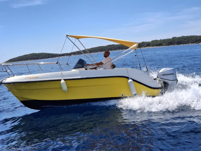 Verhuur Motorboot in Hvar - Marinello Eden 18