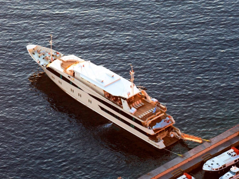 Custom Harmony V te huur van particulier of professional in Napels
