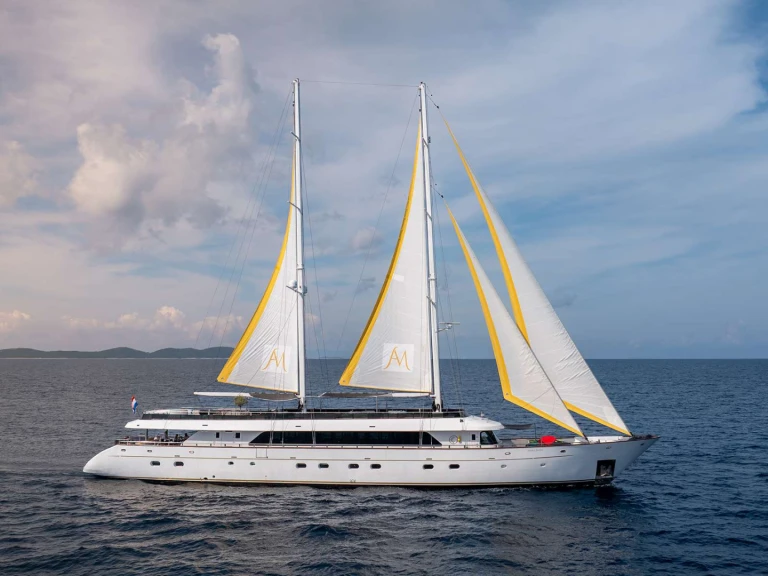 Huur een Custom Anima Maris in Kroatië
