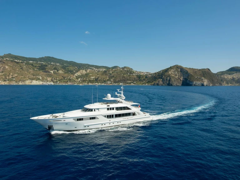 Huur een International Shipyard Ancona PENELOPE  in Napels
