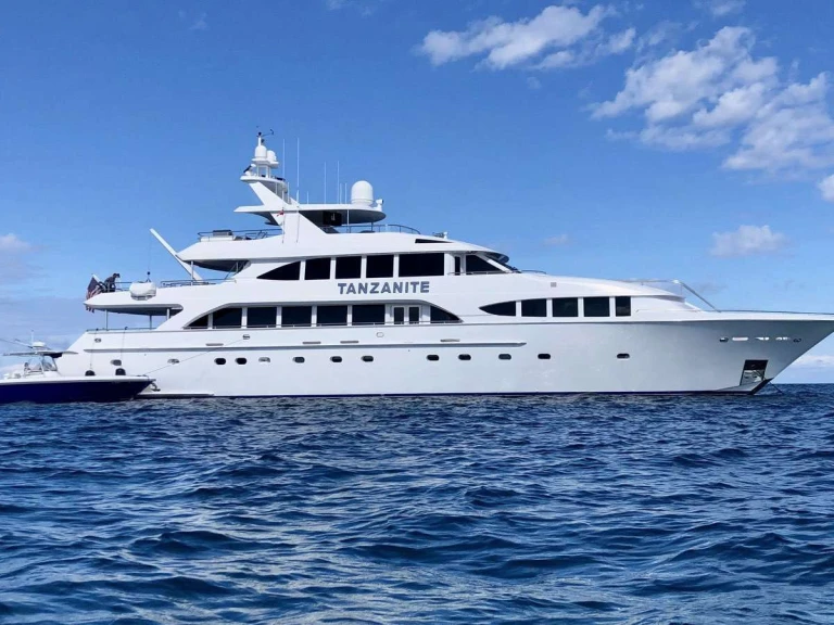 Westship TANZANITE te huur van particulier of professional in Fort Lauderdale