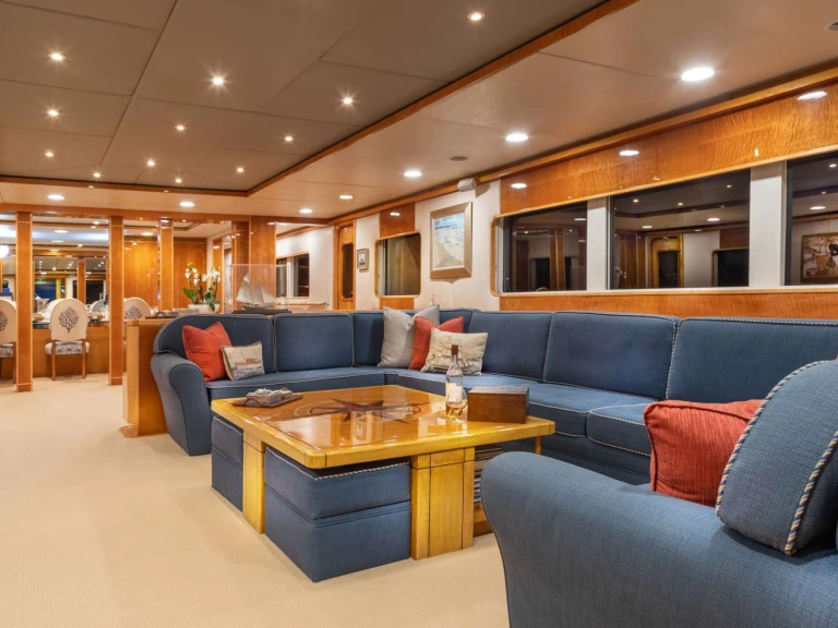 Huur een NQEA Yachts Jack Hargrave design RENA in Newport