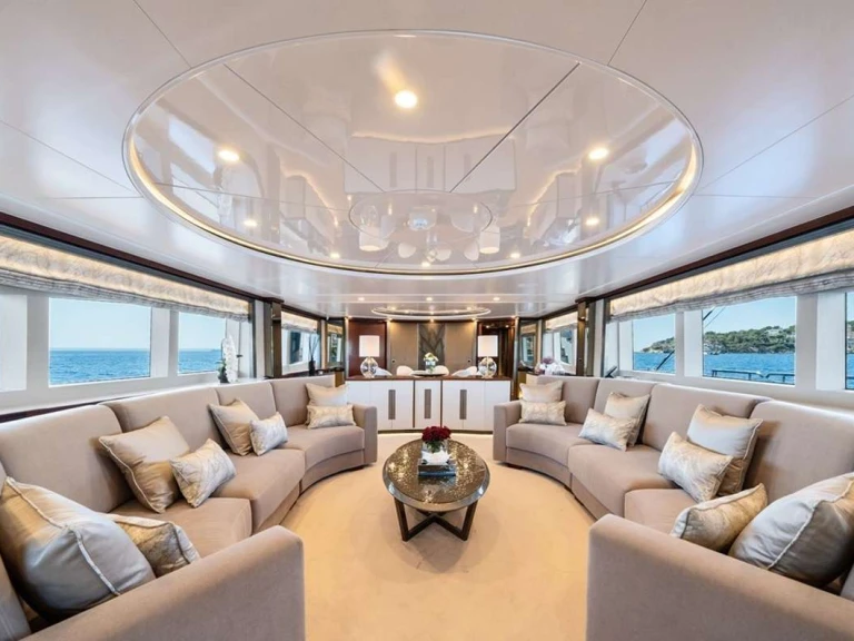 Jachthuur in Cannes - CRN Ancona TITIAN PEARL via SamBoat