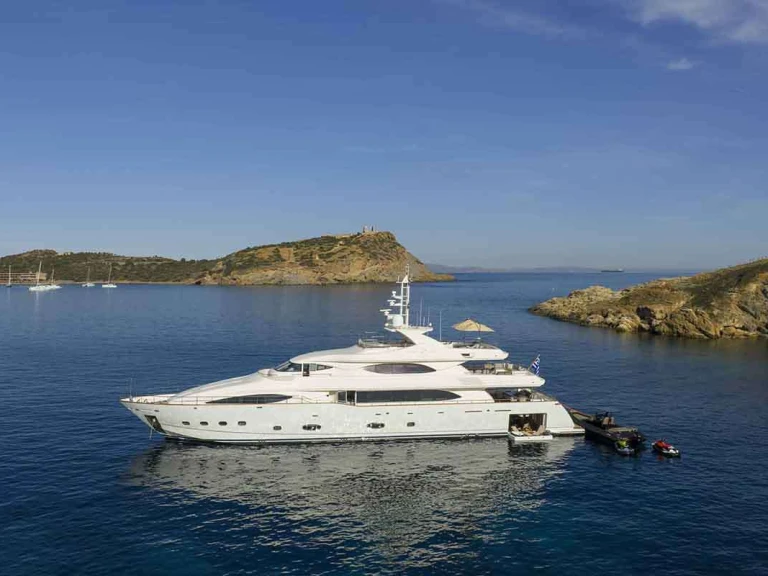 Huur Jacht met of zonder schipper Crn in Athene