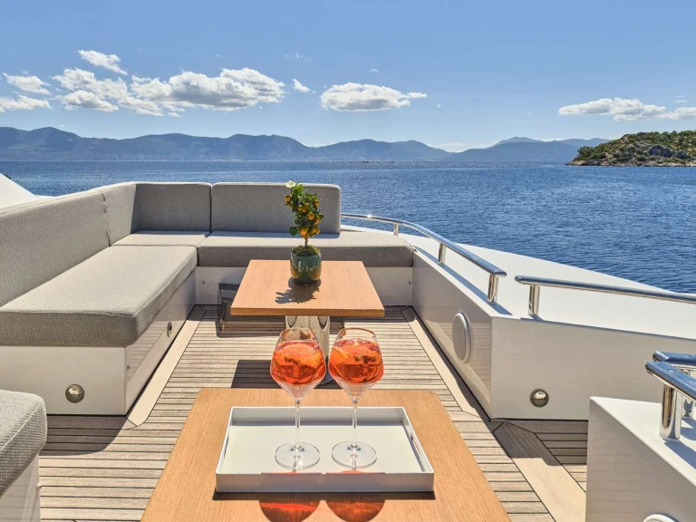 San Lorenzo FATSA te huur van particulier of professional in Athene